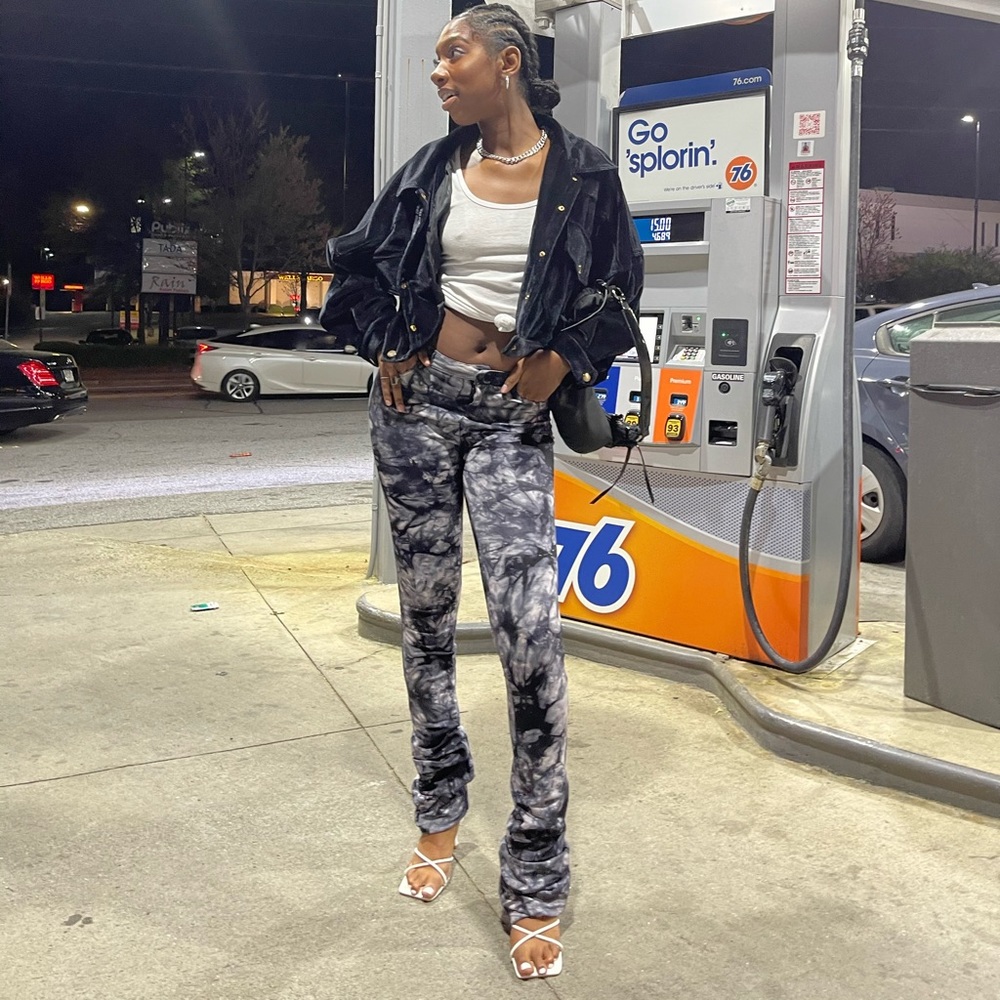 Black Tie Dye Ruched Jeans